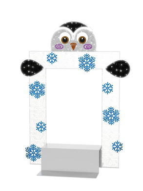 Penguin picture frame photo op