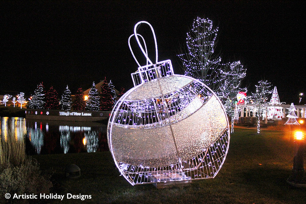 2D/3D Enchanted Pure White Ornament - 9.8ft