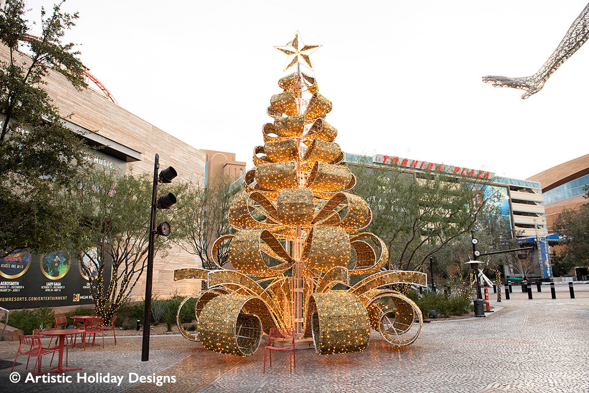 Ribbon Tree in Glittering Gold - 30ft