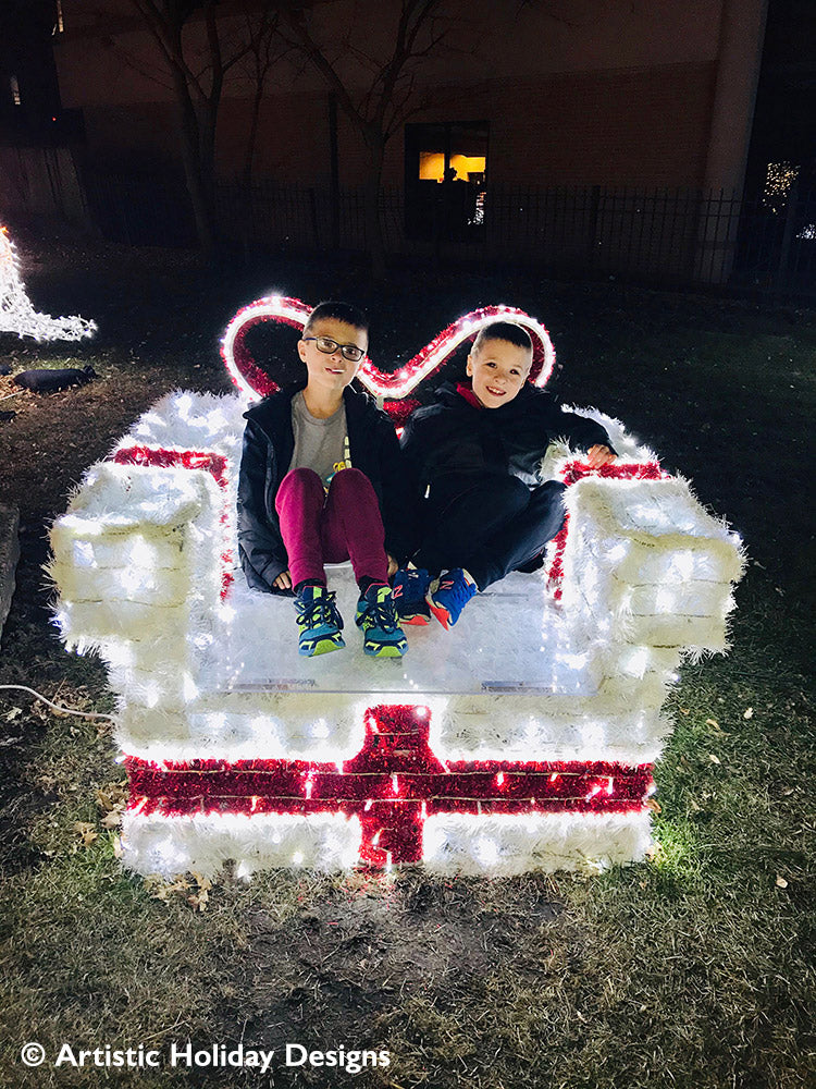 Giftbox Chair - 3.28ft