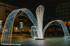 Animated Abstract Sylma Display - 19.68ft