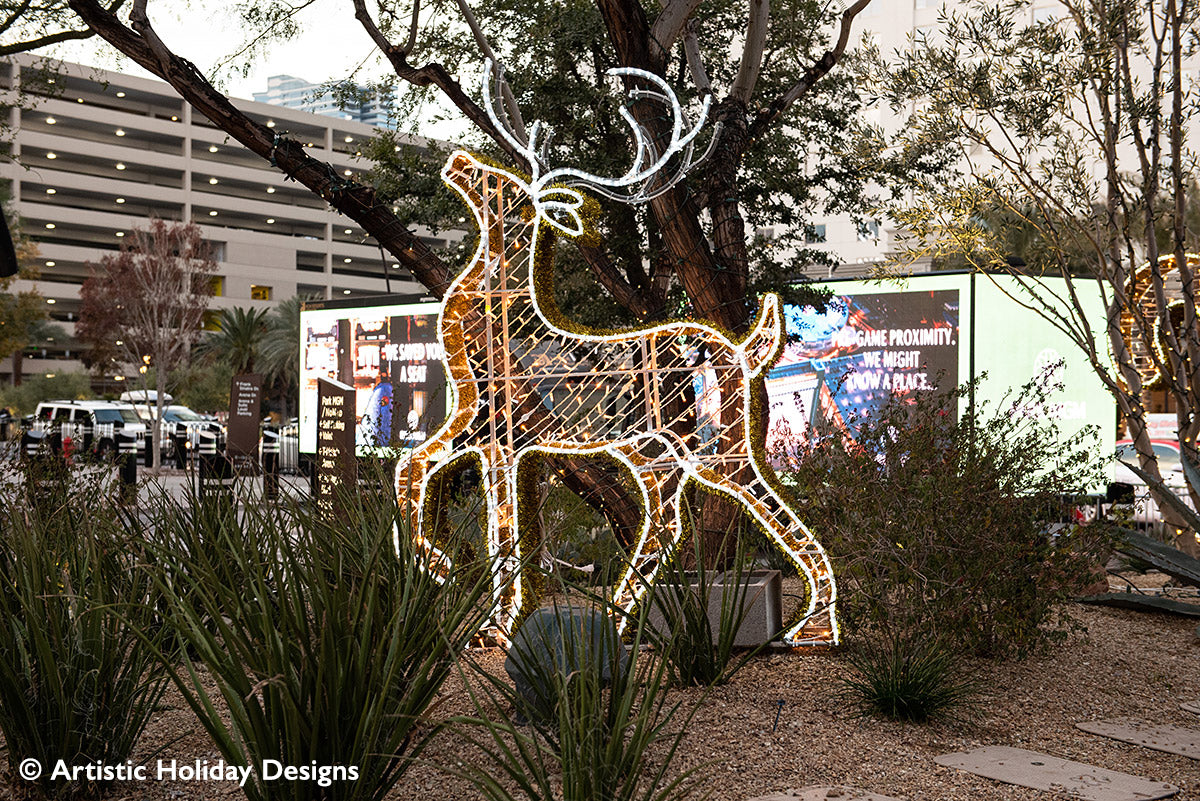 Majestic Reindeer - 6.4ft