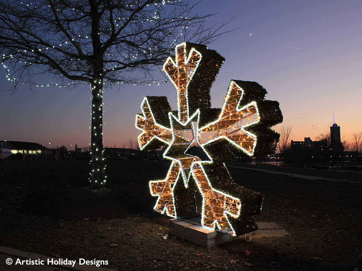 Majestic Gold Snowflake - 6.5ft