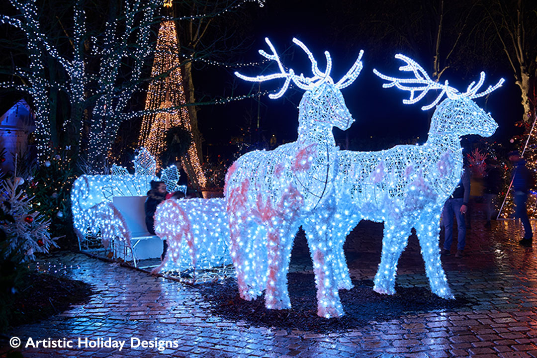 Frozen Reindeer - 9.8ft