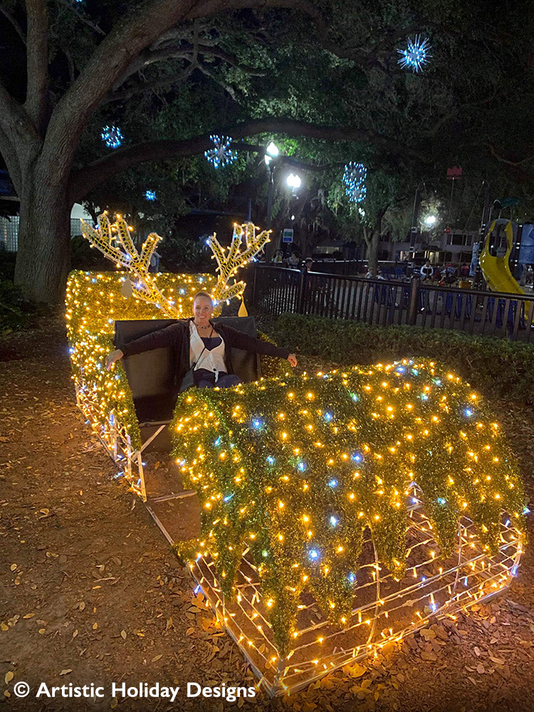 Gold Sit in Sleigh - 6.09ft