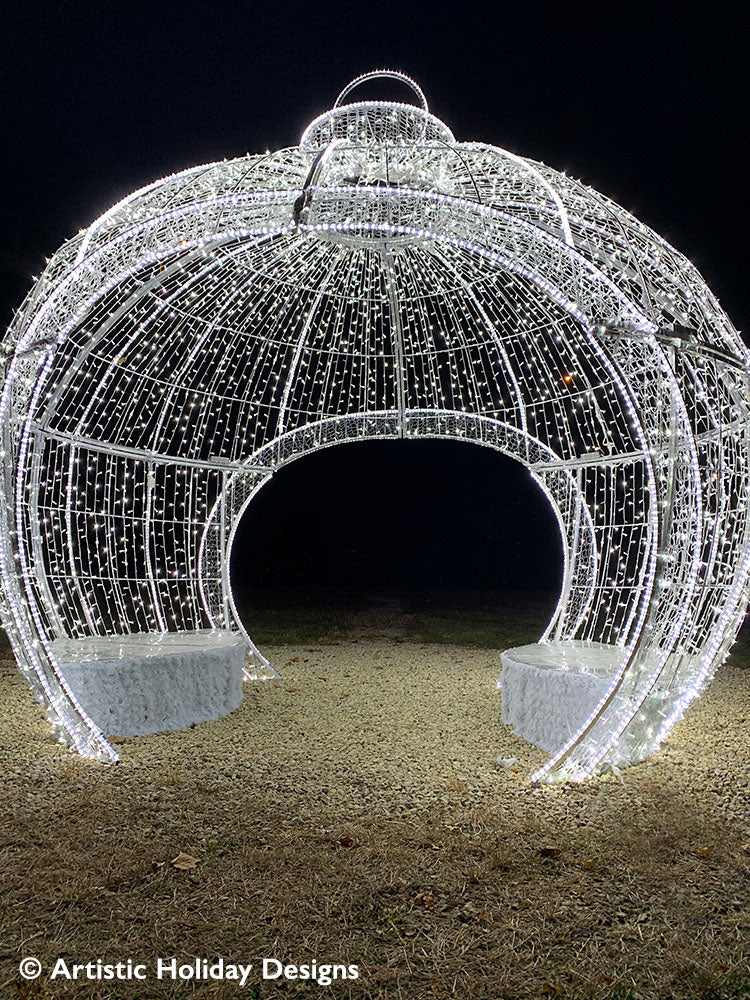 Walk thru, Sit in Ornament (pure) - 14.76ft