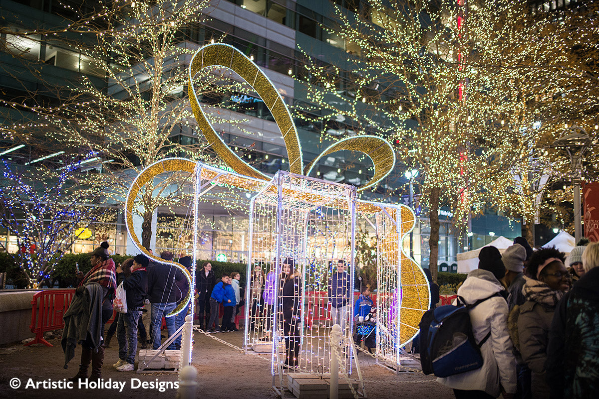 Royal Walk Thru Giftbox - 16.4ft