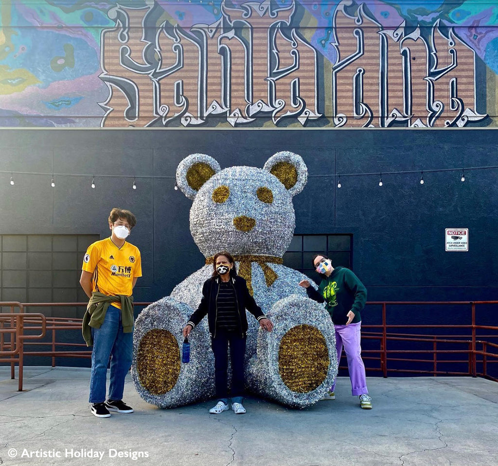 Silver 3D Teddy - 9.8ft