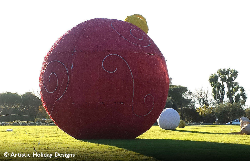 Giant 3D Ornament with animated rope lights - 17ft